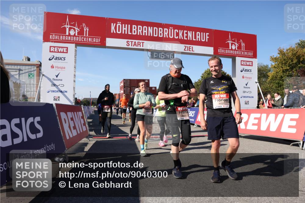 03.10.2025 - Köhlbrandbrückenlauf Lena Gebhardt http://msf.ph/oto/9040300 03.10.2025 13:16:46 Ziel 4036, 4235, 4330, 4356, 4431, 4551, 4813, 5028, 5053, 5099, 5166, 5385, 5386, 5630, 6286, 6299, 6340, 6343, 6620, 6697, 6746, 6785 meine-sportfotos.de