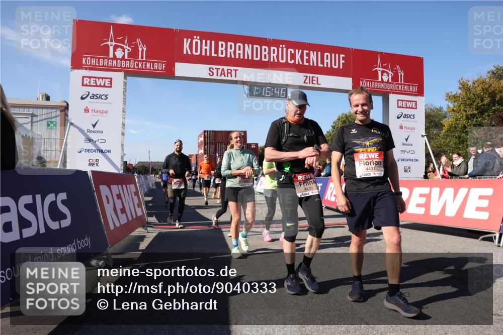 03.10.2025 - Köhlbrandbrückenlauf Lena Gebhardt http://msf.ph/oto/9040333 03.10.2025 13:16:46 Ziel 4036, 4235, 4330, 4356, 4431, 4551, 4813, 5028, 5053, 5099, 5166, 5385, 5386, 5630, 6286, 6299, 6340, 6343, 6620, 6697, 6746, 6785 meine-sportfotos.de