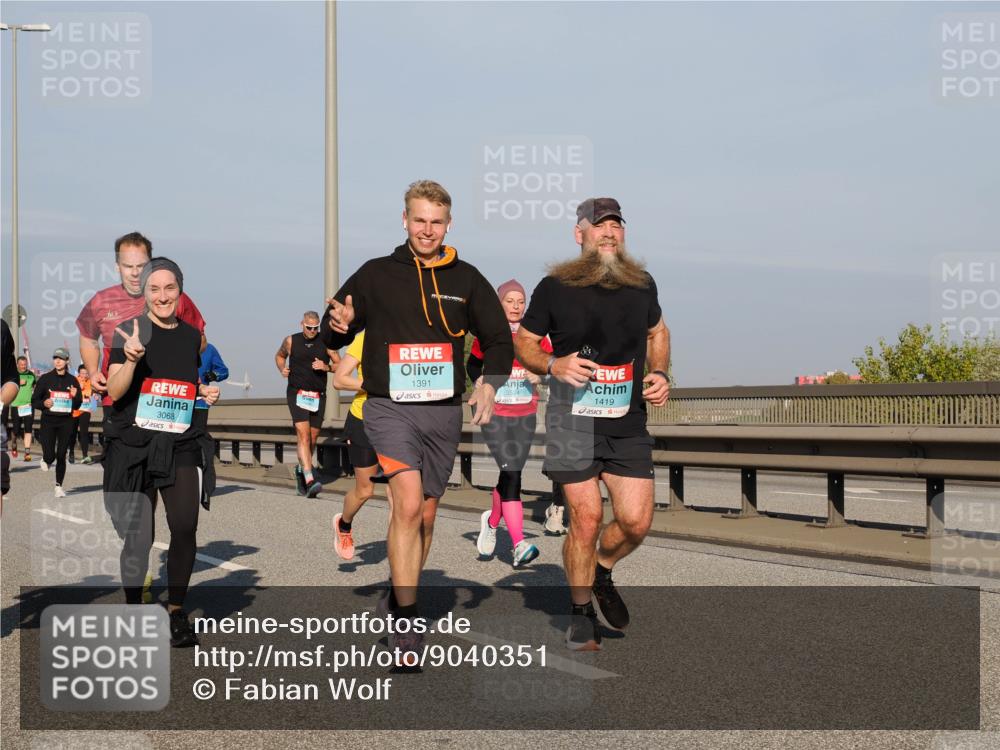 03.10.2025 - Köhlbrandbrückenlauf Fabian Wolf http://msf.ph/oto/9040351 03.10.2025 09:54:25 Position 3 3068, 1391, 3524, 8, 1419 meine-sportfotos.de