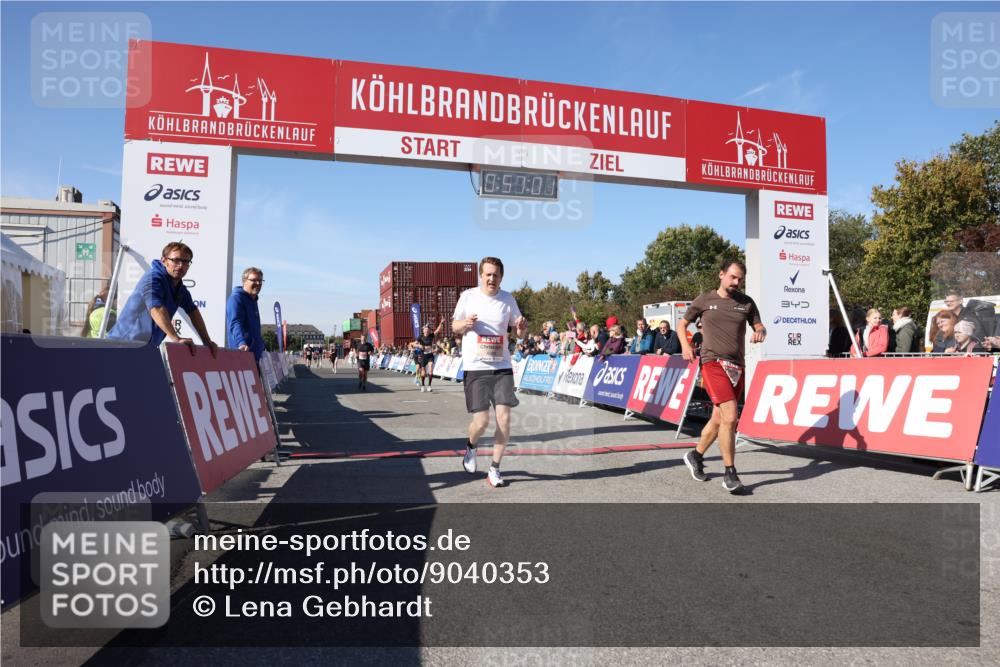 03.10.2025 - Köhlbrandbrückenlauf Lena Gebhardt http://msf.ph/oto/9040353 03.10.2025 12:57:01 Ziel 4042, 4068, 4086, 4115, 4491, 5846, 6016, 6417 meine-sportfotos.de