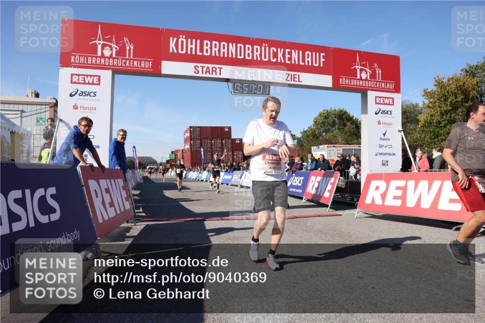 03.10.2025 - Köhlbrandbrückenlauf Lena Gebhardt http://msf.ph/oto/9040369 03.10.2025 12:57:02 Ziel 4042, 4068, 4086, 4115, 5846, 5898, 6016, 6417 meine-sportfotos.de