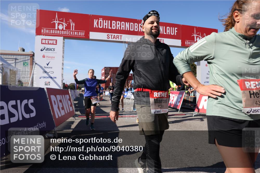 03.10.2025 - Köhlbrandbrückenlauf Lena Gebhardt http://msf.ph/oto/9040380 03.10.2025 13:16:49 Ziel 4168, 4330, 4356, 4431, 4551, 4605, 4813, 5028, 5053, 5099, 5166, 5302, 5385, 5386, 5453, 5467, 6286, 6299, 6340, 6343, 6620, 6658, 6697, 6746, 6785 meine-sportfotos.de