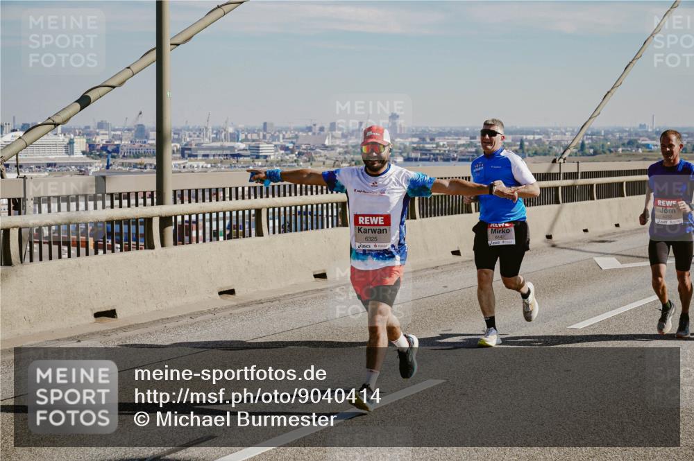 03.10.2025 - Köhlbrandbrückenlauf Michael Burmester http://msf.ph/oto/9040414 03.10.2025 12:21:28 Position 1 6325, 6142 meine-sportfotos.de