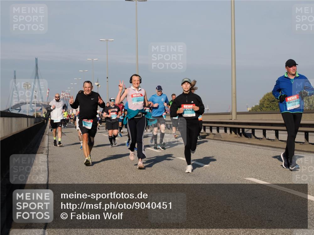 03.10.2025 - Köhlbrandbrückenlauf Fabian Wolf http://msf.ph/oto/9040451 03.10.2025 09:54:29 Position 3 49, 1747, 3202 meine-sportfotos.de