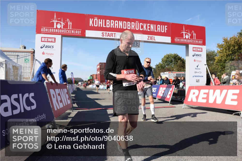 03.10.2025 - Köhlbrandbrückenlauf Lena Gebhardt http://msf.ph/oto/9040638 03.10.2025 12:57:14 Ziel 4042, 4080, 4251, 5699, 5898, 5926, 6629, 6819 meine-sportfotos.de