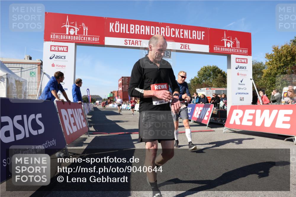 03.10.2025 - Köhlbrandbrückenlauf Lena Gebhardt http://msf.ph/oto/9040644 03.10.2025 12:57:14 Ziel 4042, 4080, 4251, 5699, 5898, 5926, 6629, 6819 meine-sportfotos.de