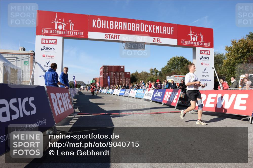 03.10.2025 - Köhlbrandbrückenlauf Lena Gebhardt http://msf.ph/oto/9040715 03.10.2025 12:57:17 Ziel 4080, 4150, 4186, 4251, 5699, 5898, 5926, 6015, 6629, 6819 meine-sportfotos.de