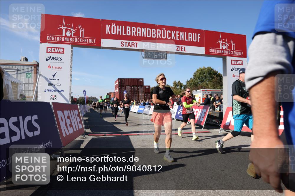 03.10.2025 - Köhlbrandbrückenlauf Lena Gebhardt http://msf.ph/oto/9040812 03.10.2025 13:16:58 Ziel 4168, 4331, 4359, 4605, 4861, 4978, 5053, 5099, 5100, 5166, 5302, 5385, 5386, 5453, 5467, 5840, 6286, 6340, 6343, 6474, 6623, 6626, 6658, 6697, 6785 meine-sportfotos.de