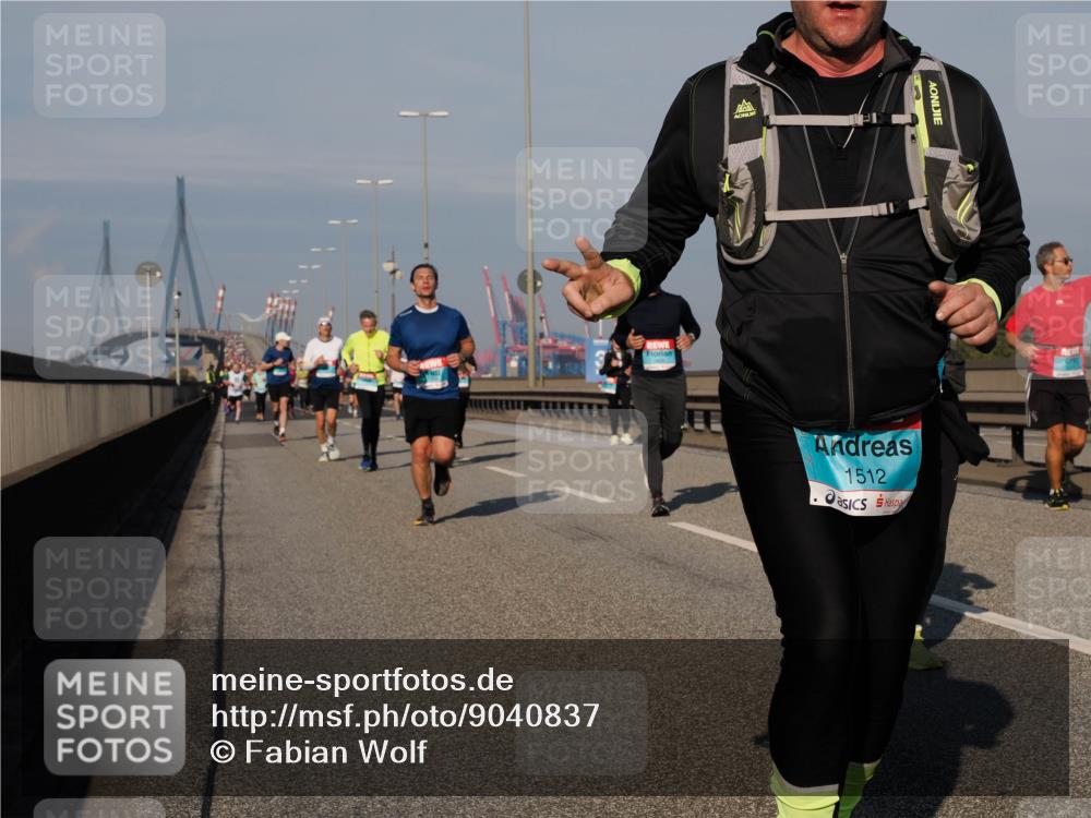 03.10.2025 - Köhlbrandbrückenlauf Fabian Wolf http://msf.ph/oto/9040837 03.10.2025 09:54:43 Position 3 1512 meine-sportfotos.de