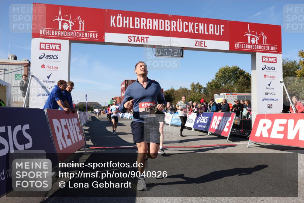 03.10.2025 - Köhlbrandbrückenlauf Lena Gebhardt http://msf.ph/oto/9040926 03.10.2025 12:57:35 Ziel 4032, 4076, 4105, 4518, 6020, 6122, 6767 meine-sportfotos.de