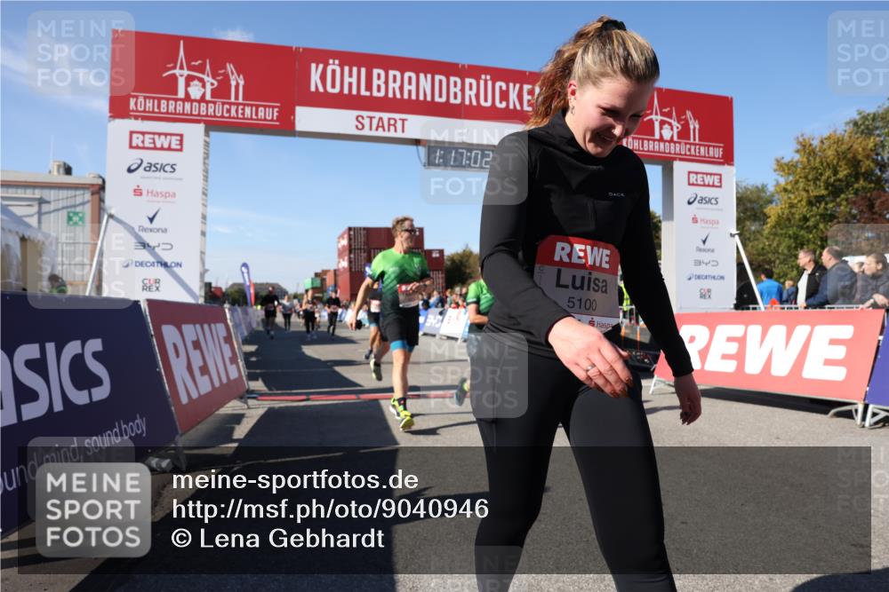 03.10.2025 - Köhlbrandbrückenlauf Lena Gebhardt http://msf.ph/oto/9040946 03.10.2025 13:17:02 Ziel 4168, 4242, 4331, 4359, 4361, 4605, 4861, 4978, 4982, 5033, 5073, 5087, 5090, 5100, 5302, 5385, 5386, 5453, 5467, 5479, 5840, 6474, 6623, 6626, 6658 meine-sportfotos.de