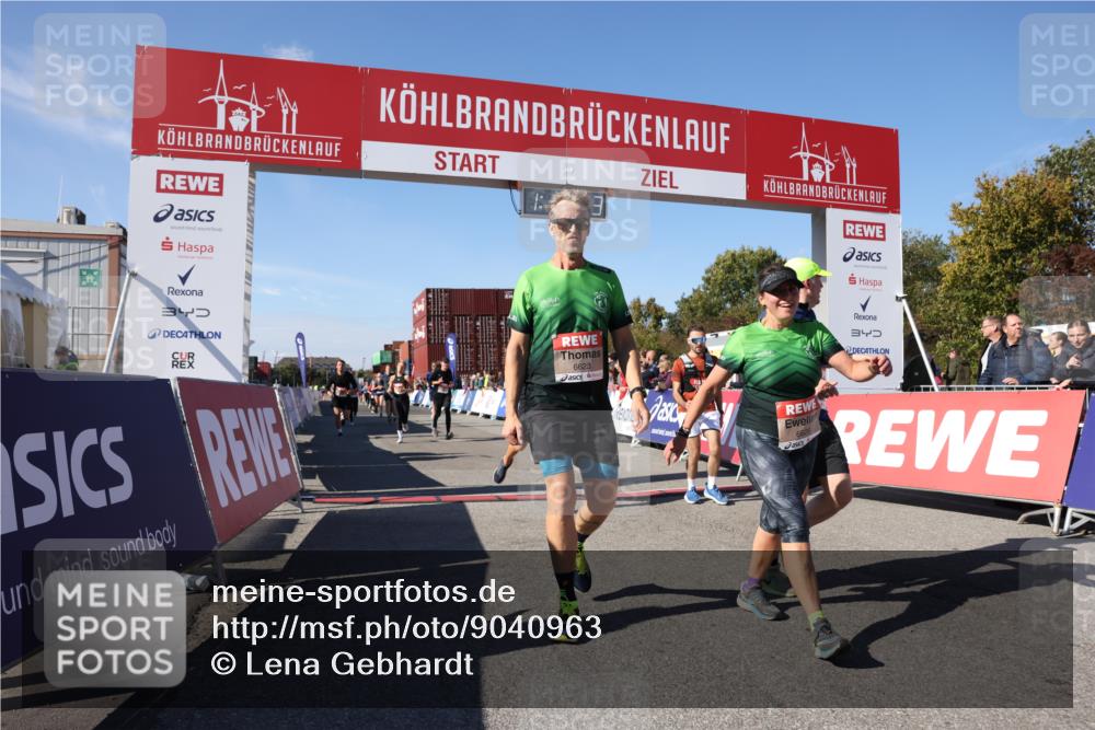 03.10.2025 - Köhlbrandbrückenlauf Lena Gebhardt http://msf.ph/oto/9040963 03.10.2025 13:17:04 Ziel 4168, 4242, 4331, 4359, 4361, 4605, 4861, 4978, 4982, 5033, 5073, 5087, 5090, 5100, 5302, 5453, 5467, 5479, 5667, 5840, 6474, 6623, 6626, 6658 meine-sportfotos.de