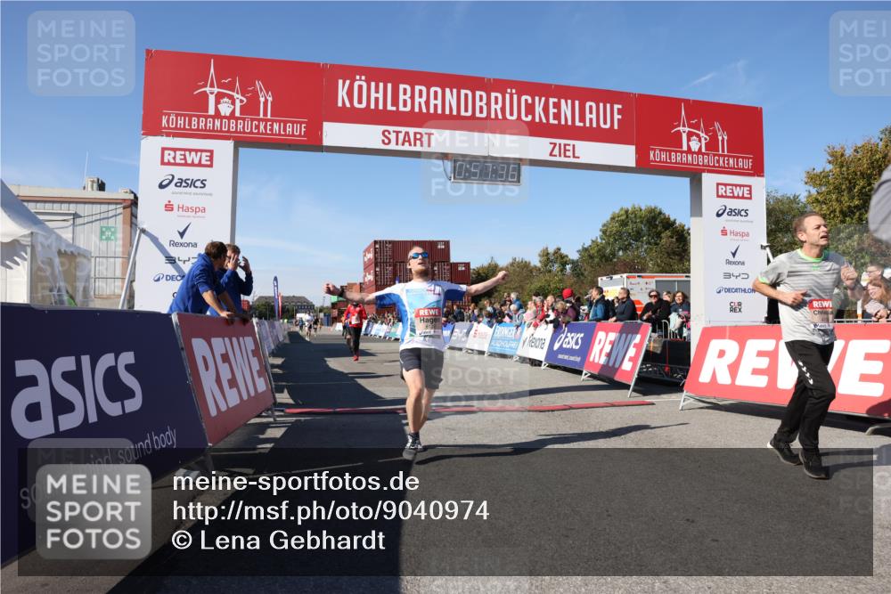 03.10.2025 - Köhlbrandbrückenlauf Lena Gebhardt http://msf.ph/oto/9040974 03.10.2025 12:57:37 Ziel 4032, 4076, 4105, 4518, 6020, 6122, 6767, 6809 meine-sportfotos.de