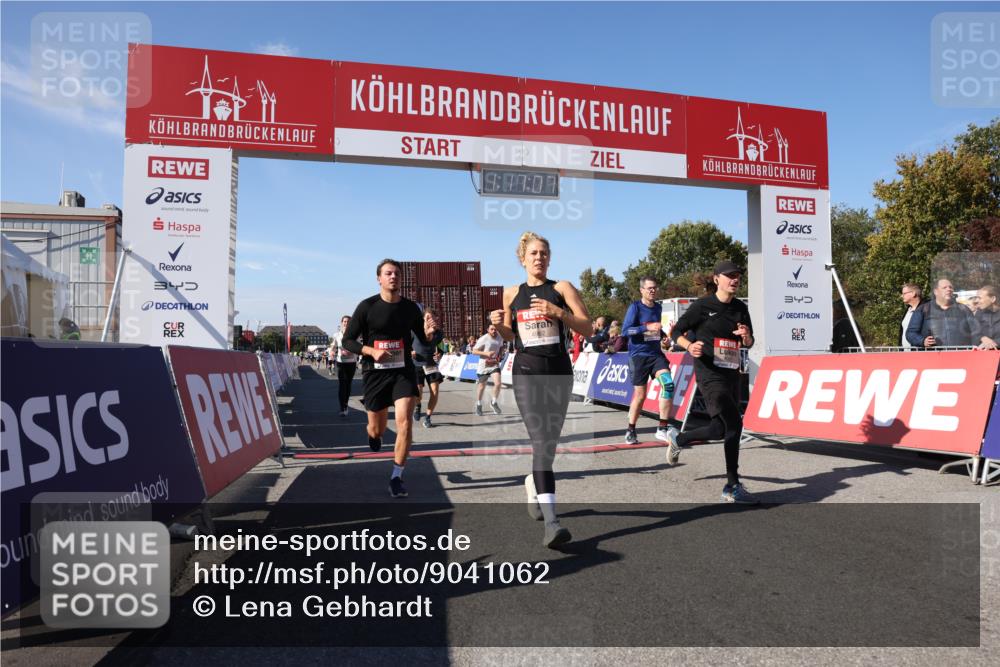03.10.2025 - Köhlbrandbrückenlauf Lena Gebhardt http://msf.ph/oto/9041062 03.10.2025 13:17:07 Ziel 4242, 4331, 4361, 4861, 4978, 4982, 5033, 5073, 5087, 5090, 5100, 5479, 5667, 5840, 6431, 6474, 6623, 6626 meine-sportfotos.de