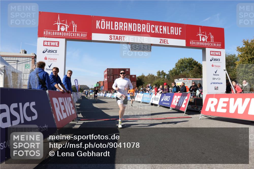 03.10.2025 - Köhlbrandbrückenlauf Lena Gebhardt http://msf.ph/oto/9041078 03.10.2025 12:57:44 Ziel 4032, 4037, 4076, 4105, 5960, 6122, 6371, 6809 meine-sportfotos.de