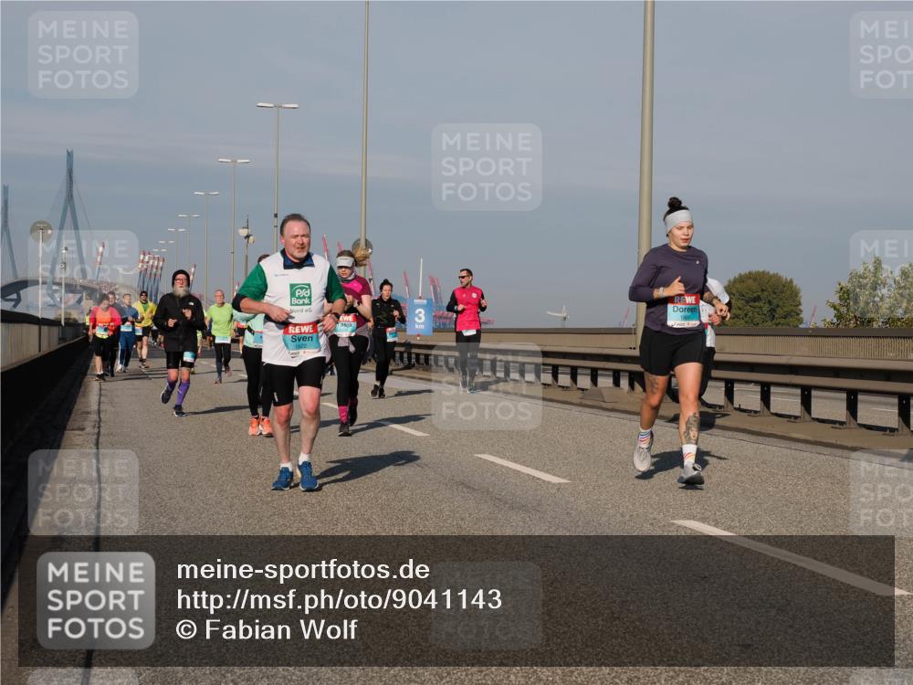 03.10.2025 - Köhlbrandbrückenlauf Fabian Wolf http://msf.ph/oto/9041143 03.10.2025 09:55:02 Position 3 3 meine-sportfotos.de