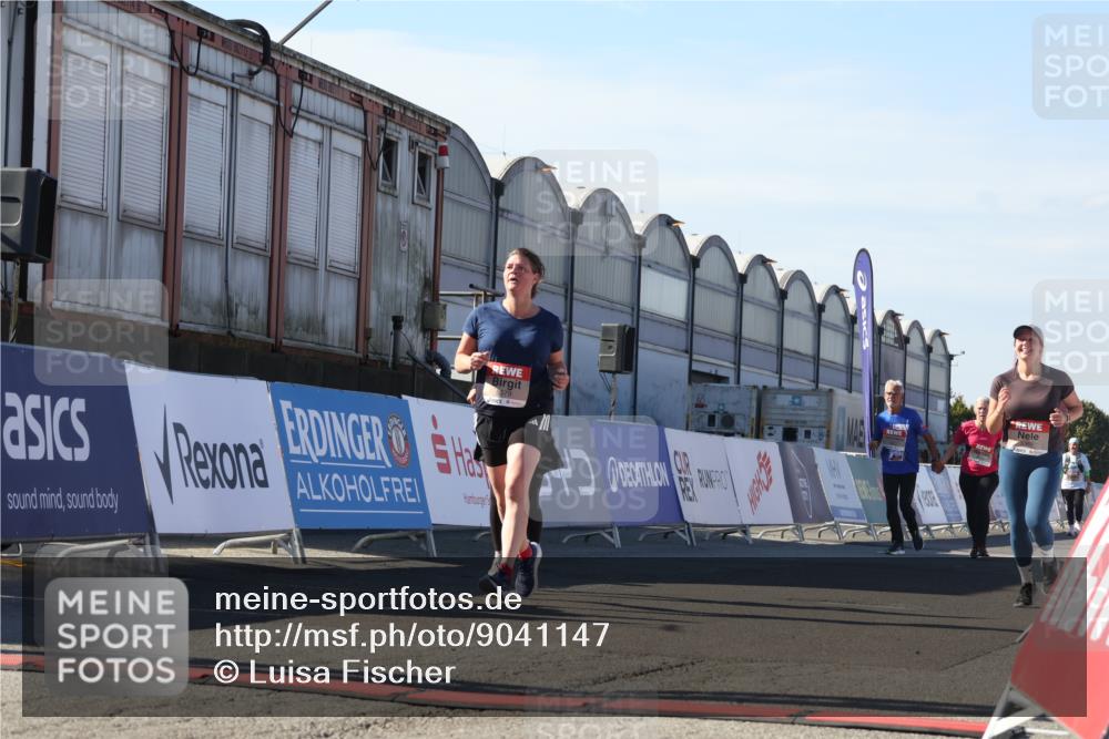 03.10.2025 - Köhlbrandbrückenlauf Luisa Fischer http://msf.ph/oto/9041147 03.10.2025 13:33:38 Ziel 4006, 4744, 5179, 5281, 5367, 5546, 5549, 5579, 6094, 6734 meine-sportfotos.de