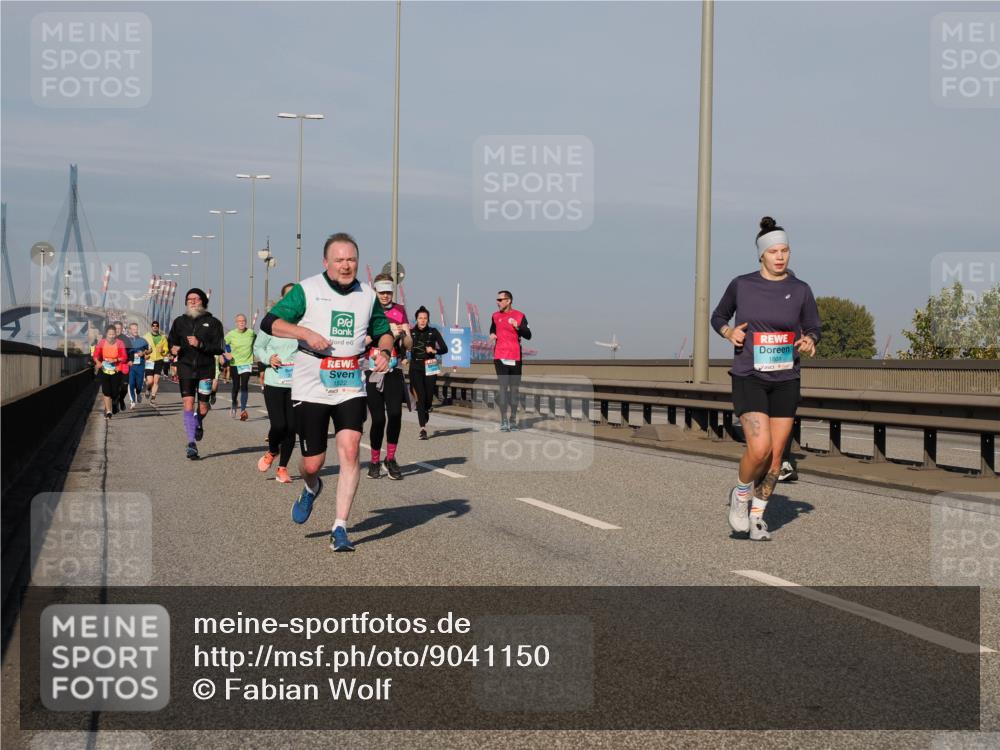 03.10.2025 - Köhlbrandbrückenlauf Fabian Wolf http://msf.ph/oto/9041150 03.10.2025 09:55:02 Position 3 1801 meine-sportfotos.de