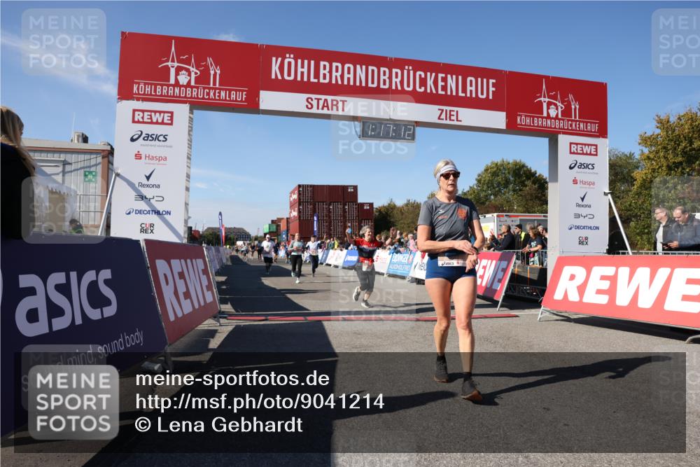03.10.2025 - Köhlbrandbrückenlauf Lena Gebhardt http://msf.ph/oto/9041214 03.10.2025 13:17:13 Ziel 4242, 4361, 4404, 4982, 5033, 5073, 5087, 5090, 5429, 5479, 5544, 5667, 5943, 6431 meine-sportfotos.de