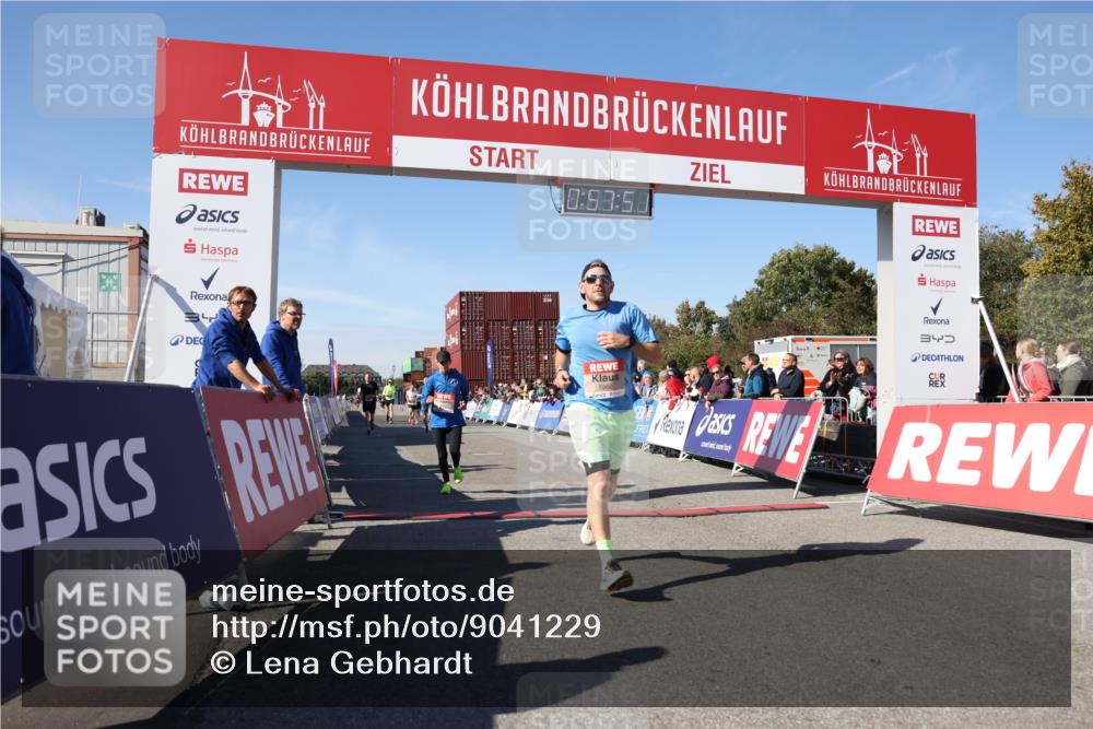 03.10.2025 - Köhlbrandbrückenlauf Lena Gebhardt http://msf.ph/oto/9041229 03.10.2025 12:57:51 Ziel 4037, 4046, 4102, 4654, 5669, 5960, 5961, 6371, 6809 meine-sportfotos.de