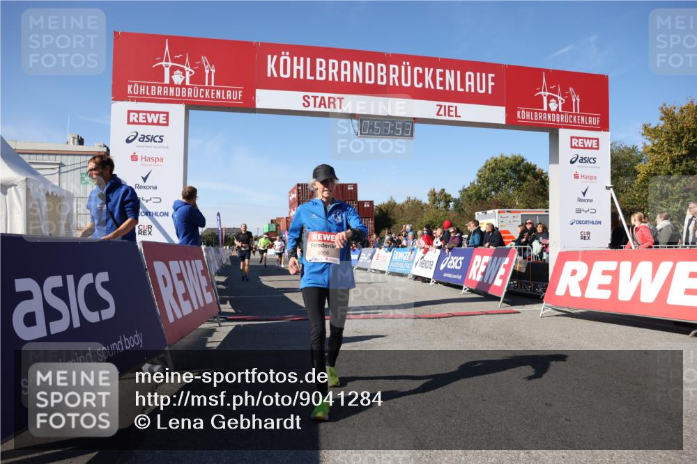 03.10.2025 - Köhlbrandbrückenlauf Lena Gebhardt http://msf.ph/oto/9041284 03.10.2025 12:57:53 Ziel 4037, 4046, 4102, 4654, 5669, 5960, 5961, 6371, 6518, 6519, 6520 meine-sportfotos.de