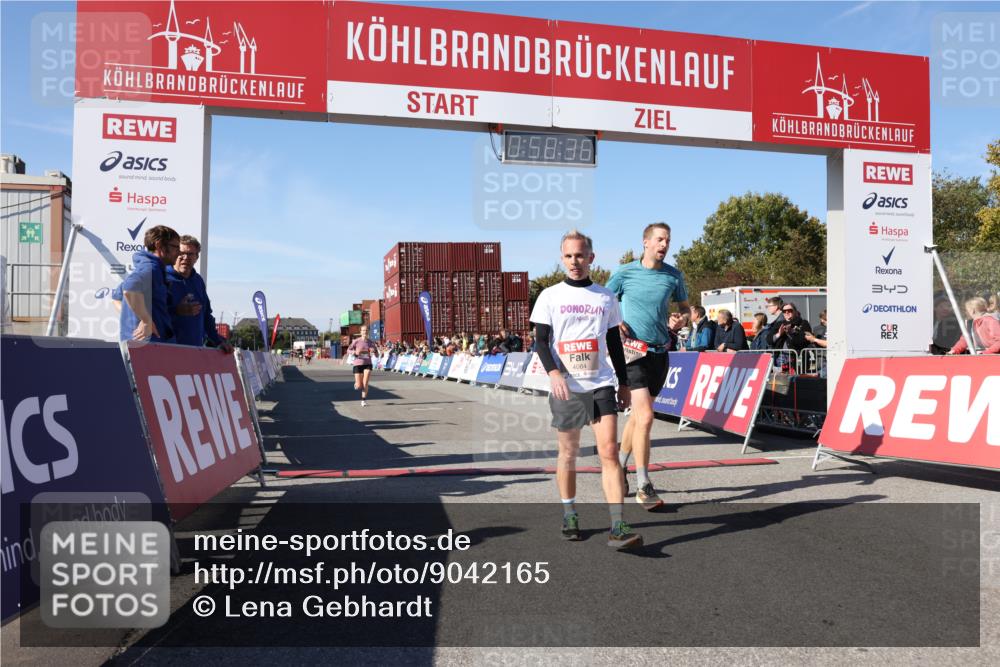 03.10.2025 - Köhlbrandbrückenlauf Lena Gebhardt http://msf.ph/oto/9042165 03.10.2025 12:58:36 Ziel 4084, 4148, 4241, 5706, 5775, 6617 meine-sportfotos.de