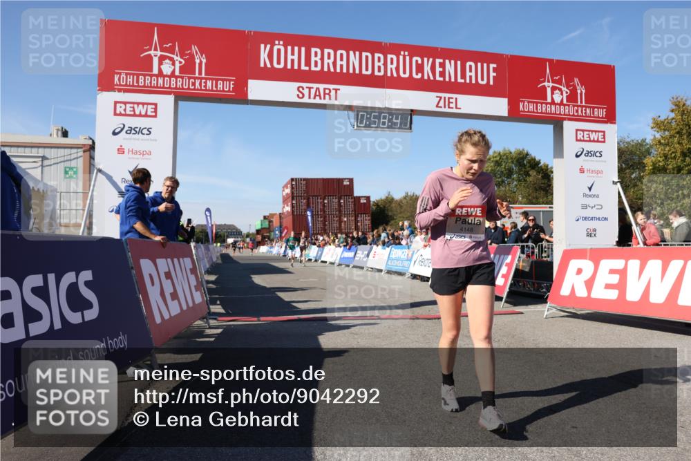 03.10.2025 - Köhlbrandbrückenlauf Lena Gebhardt http://msf.ph/oto/9042292 03.10.2025 12:58:41 Ziel 4084, 4148, 4241, 5706, 5824, 6167 meine-sportfotos.de