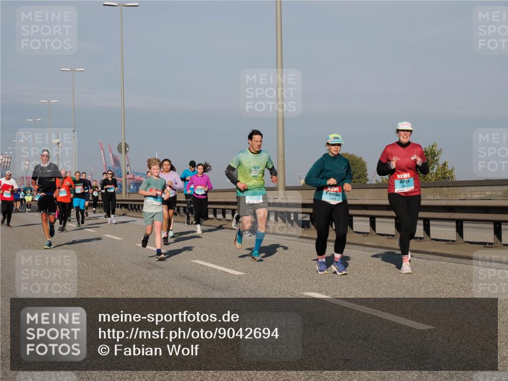 03.10.2025 - Köhlbrandbrückenlauf Fabian Wolf http://msf.ph/oto/9042694 03.10.2025 09:56:04 Position 3 1362, 1418 meine-sportfotos.de