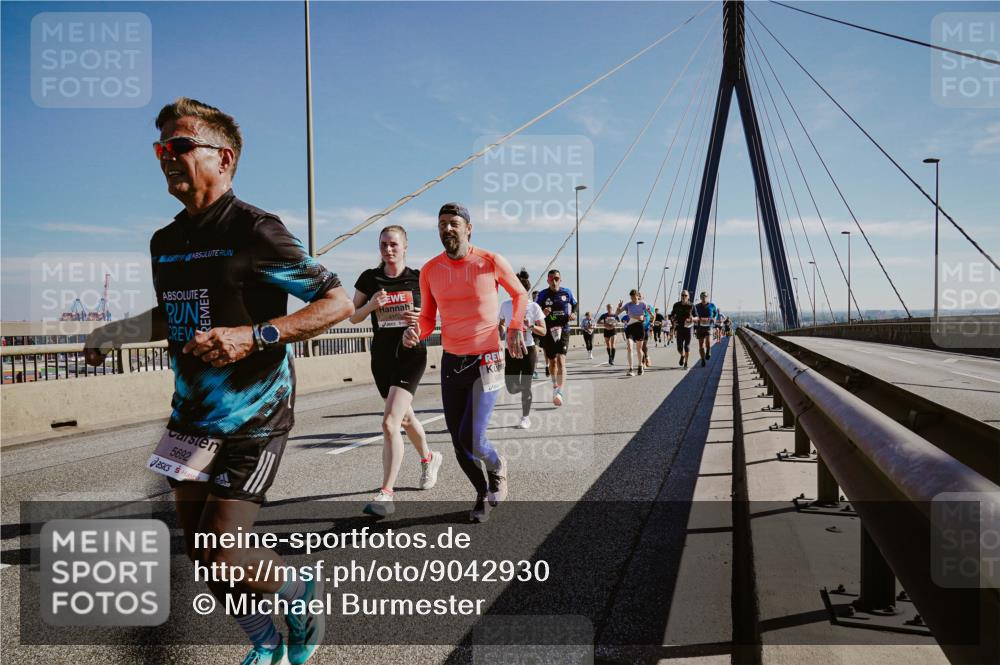 03.10.2025 - Köhlbrandbrückenlauf Michael Burmester http://msf.ph/oto/9042930 03.10.2025 12:24:20 Position 1 5692 meine-sportfotos.de
