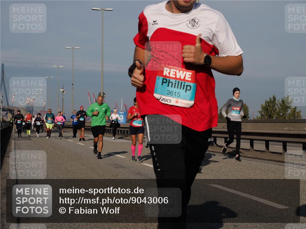 03.10.2025 - Köhlbrandbrückenlauf Fabian Wolf http://msf.ph/oto/9043006 03.10.2025 09:56:14 Position 3 3, 3615 meine-sportfotos.de