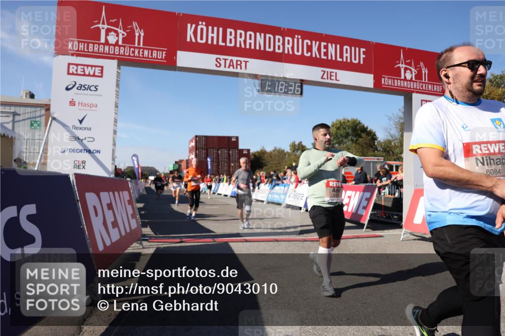 03.10.2025 - Köhlbrandbrückenlauf Lena Gebhardt http://msf.ph/oto/9043010 03.10.2025 13:18:36 Ziel 4154, 4280, 4341, 4606, 4796, 4812, 4819, 4826, 4882, 5115, 5178, 5192, 6084, 6429, 6596, 6700, 6758 meine-sportfotos.de
