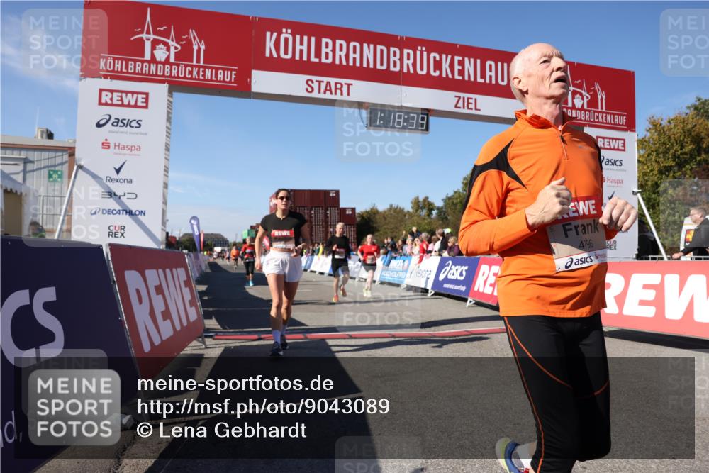 03.10.2025 - Köhlbrandbrückenlauf Lena Gebhardt http://msf.ph/oto/9043089 03.10.2025 13:18:39 Ziel 4154, 4606, 4796, 4812, 4819, 4826, 4882, 5115, 5178, 6084, 6429, 6500, 6596, 6700, 6758 meine-sportfotos.de
