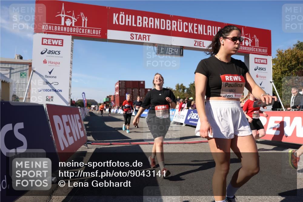 03.10.2025 - Köhlbrandbrückenlauf Lena Gebhardt http://msf.ph/oto/9043141 03.10.2025 13:18:42 Ziel 4077, 4606, 4796, 4812, 4826, 5115, 5178, 6084, 6429, 6500, 6506, 6556, 6596, 6700, 6758 meine-sportfotos.de