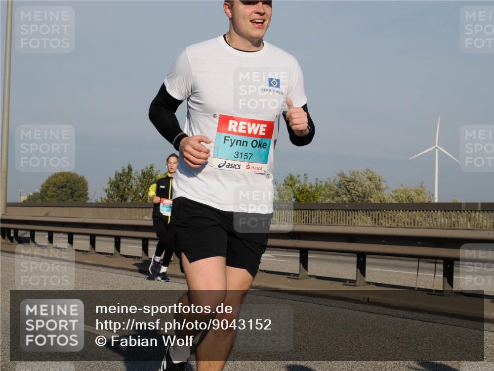 03.10.2025 - Köhlbrandbrückenlauf Fabian Wolf http://msf.ph/oto/9043152 03.10.2025 09:56:20 Position 3 3157 meine-sportfotos.de