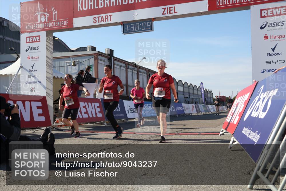 03.10.2025 - Köhlbrandbrückenlauf Luisa Fischer http://msf.ph/oto/9043237 03.10.2025 13:38:07 Ziel 5188, 5343, 5409, 5632, 6515 meine-sportfotos.de