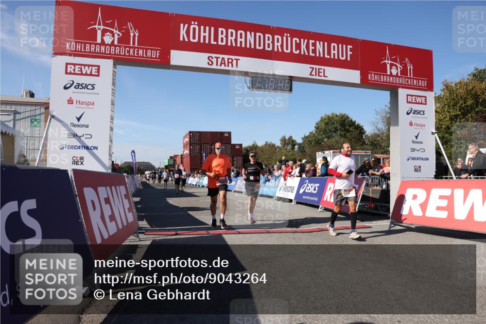 03.10.2025 - Köhlbrandbrückenlauf Lena Gebhardt http://msf.ph/oto/9043264 03.10.2025 13:18:49 Ziel 4077, 4556, 4756, 4812, 5115, 6429, 6500, 6506, 6556, 6596, 6795 meine-sportfotos.de