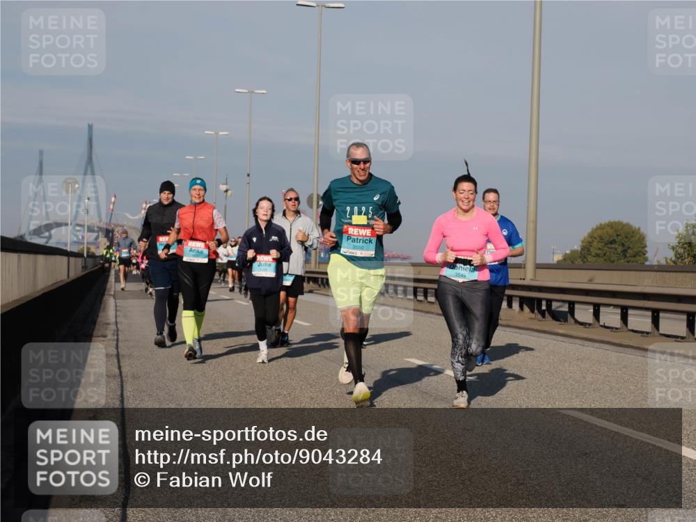03.10.2025 - Köhlbrandbrückenlauf Fabian Wolf http://msf.ph/oto/9043284 03.10.2025 09:56:25 Position 3 2, 0, 25, 3550, 3549 meine-sportfotos.de