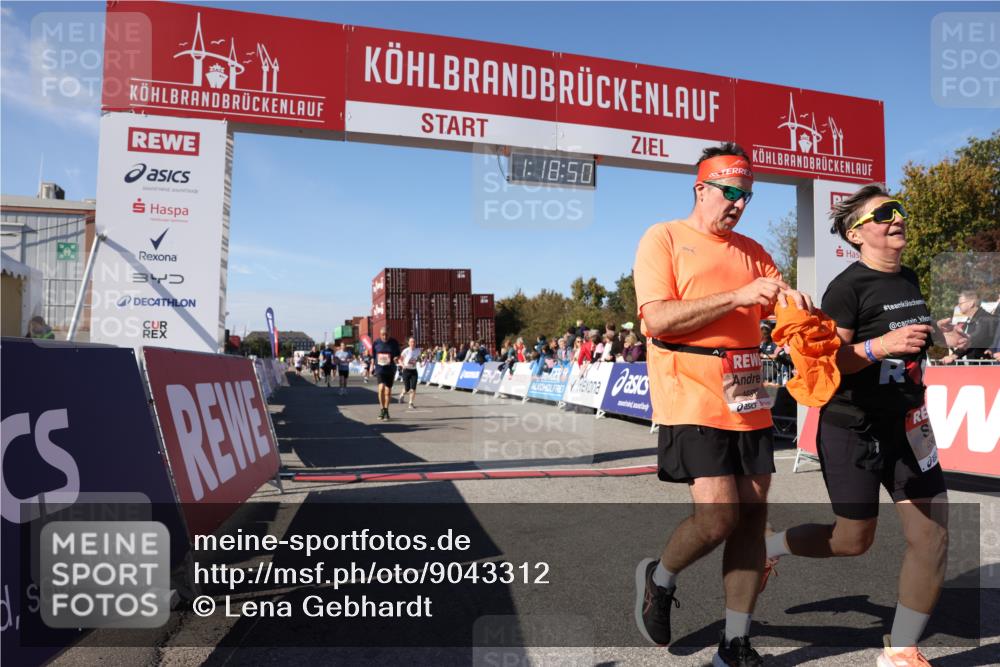 03.10.2025 - Köhlbrandbrückenlauf Lena Gebhardt http://msf.ph/oto/9043312 03.10.2025 13:18:51 Ziel 4077, 4556, 4756, 4889, 5974, 6267, 6429, 6500, 6506, 6556, 6795 meine-sportfotos.de