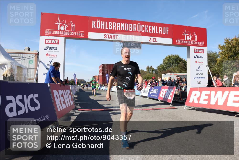 03.10.2025 - Köhlbrandbrückenlauf Lena Gebhardt http://msf.ph/oto/9043357 03.10.2025 12:59:33 Ziel 4119, 4270, 4475, 4940, 6060, 6325, 6616, 6666 meine-sportfotos.de
