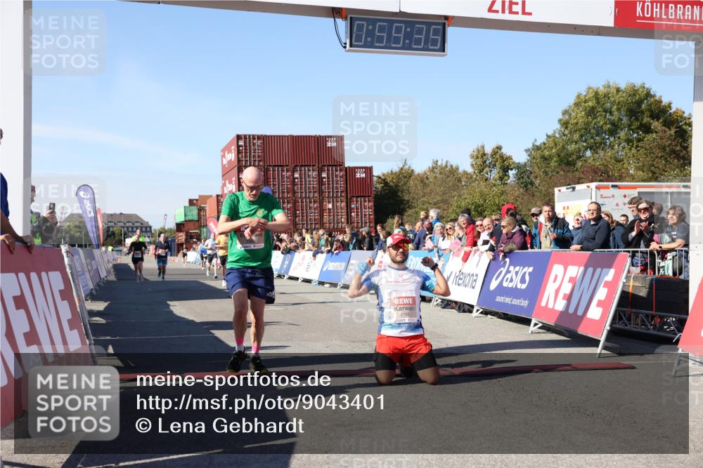 03.10.2025 - Köhlbrandbrückenlauf Lena Gebhardt http://msf.ph/oto/9043401 03.10.2025 12:59:36 Ziel 4111, 4119, 4215, 4270, 4475, 6060, 6325, 6364, 6616, 6654, 6666, 6754 meine-sportfotos.de