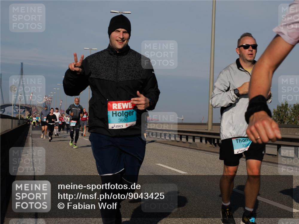 03.10.2025 - Köhlbrandbrückenlauf Fabian Wolf http://msf.ph/oto/9043425 03.10.2025 09:56:29 Position 3 3680, 339 meine-sportfotos.de