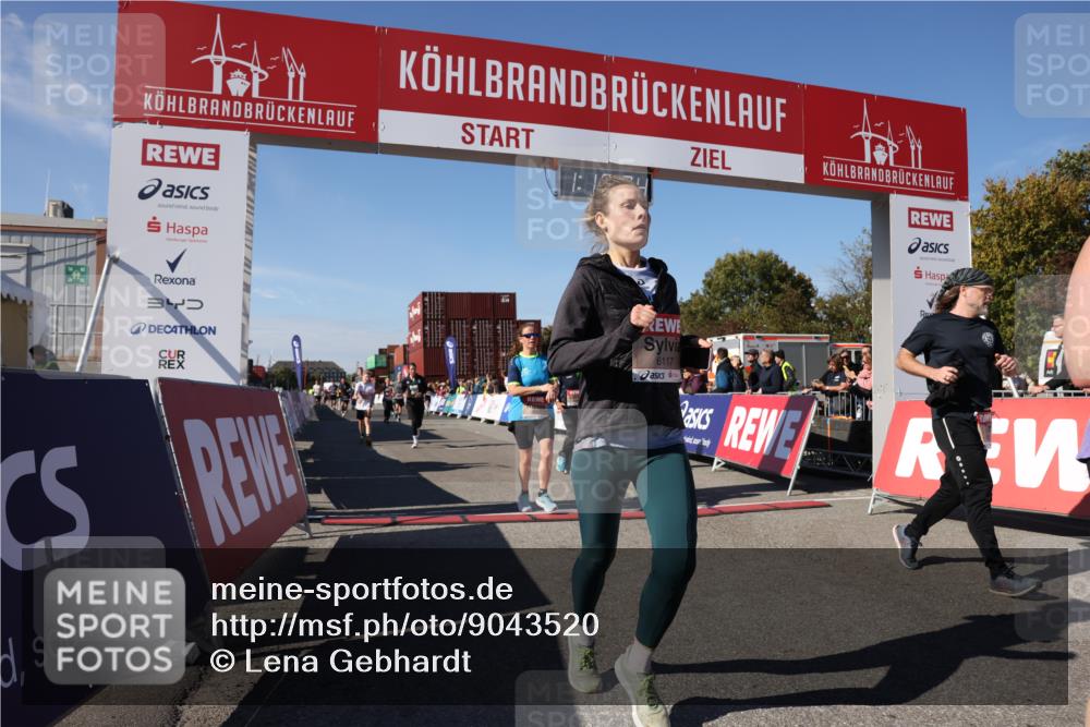 03.10.2025 - Köhlbrandbrückenlauf Lena Gebhardt http://msf.ph/oto/9043520 03.10.2025 13:19:04 Ziel 4630, 4631, 4676, 4816, 4876, 4889, 5027, 5304, 5449, 5974, 6088, 6117, 6127, 6267, 6475, 6573, 6795 meine-sportfotos.de