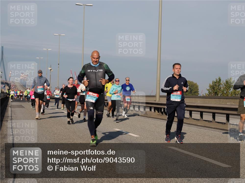 03.10.2025 - Köhlbrandbrückenlauf Fabian Wolf http://msf.ph/oto/9043590 03.10.2025 09:56:34 Position 3 2126, 1611 meine-sportfotos.de