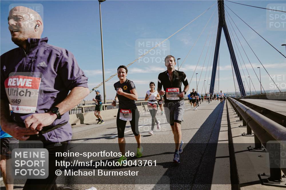 03.10.2025 - Köhlbrandbrückenlauf Michael Burmester http://msf.ph/oto/9043761 03.10.2025 12:25:24 Position 1 4649, 791, 4287 meine-sportfotos.de