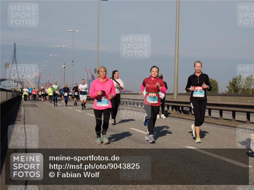 03.10.2025 - Köhlbrandbrückenlauf Fabian Wolf http://msf.ph/oto/9043825 03.10.2025 09:56:43 Position 3 3735, 1515, 1627 meine-sportfotos.de
