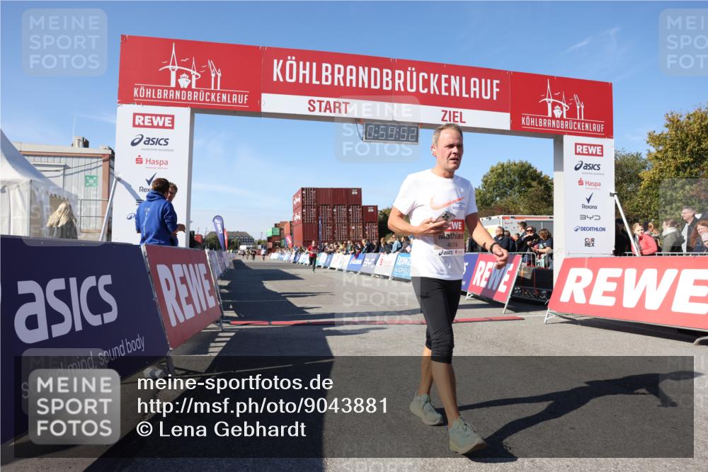 03.10.2025 - Köhlbrandbrückenlauf Lena Gebhardt http://msf.ph/oto/9043881 03.10.2025 12:59:52 Ziel 4074, 4554, 6142, 6254, 6601, 6654 meine-sportfotos.de