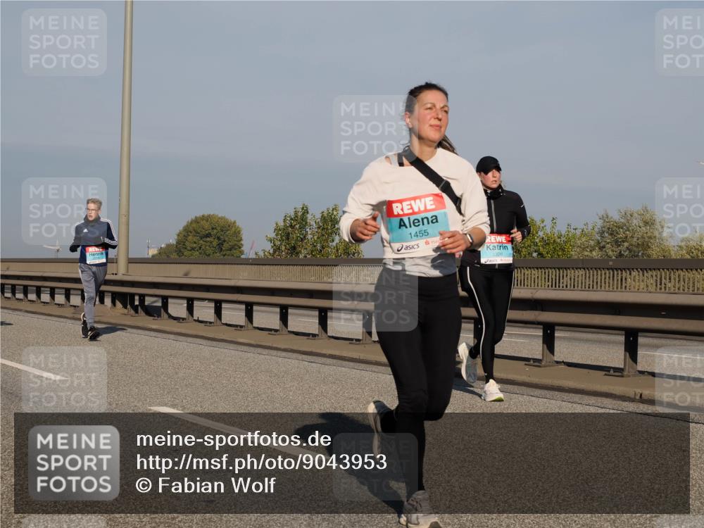 03.10.2025 - Köhlbrandbrückenlauf Fabian Wolf http://msf.ph/oto/9043953 03.10.2025 09:56:47 Position 3 1455, 3326 meine-sportfotos.de