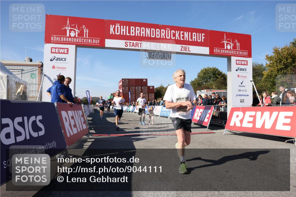 03.10.2025 - Köhlbrandbrückenlauf Lena Gebhardt http://msf.ph/oto/9044111 03.10.2025 13:00:10 Ziel 4020, 4192, 4261, 4319, 6097, 6203, 6368, 6798 meine-sportfotos.de