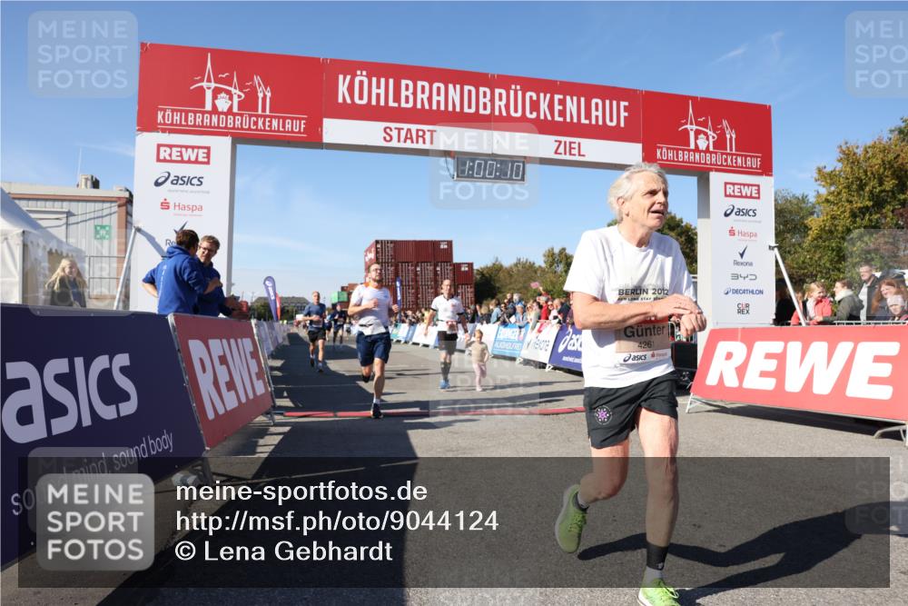 03.10.2025 - Köhlbrandbrückenlauf Lena Gebhardt http://msf.ph/oto/9044124 03.10.2025 13:00:11 Ziel 4020, 4192, 4261, 4319, 6097, 6203, 6368, 6760, 6798 meine-sportfotos.de