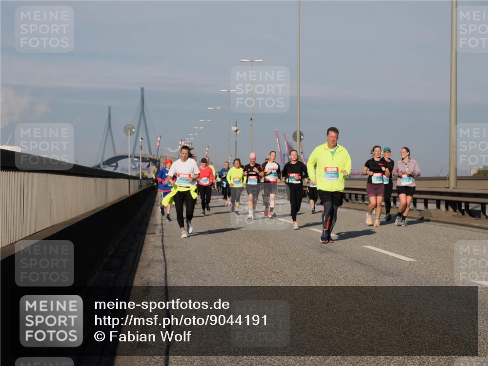 03.10.2025 - Köhlbrandbrückenlauf Fabian Wolf http://msf.ph/oto/9044191 03.10.2025 09:56:57 Position 3  meine-sportfotos.de